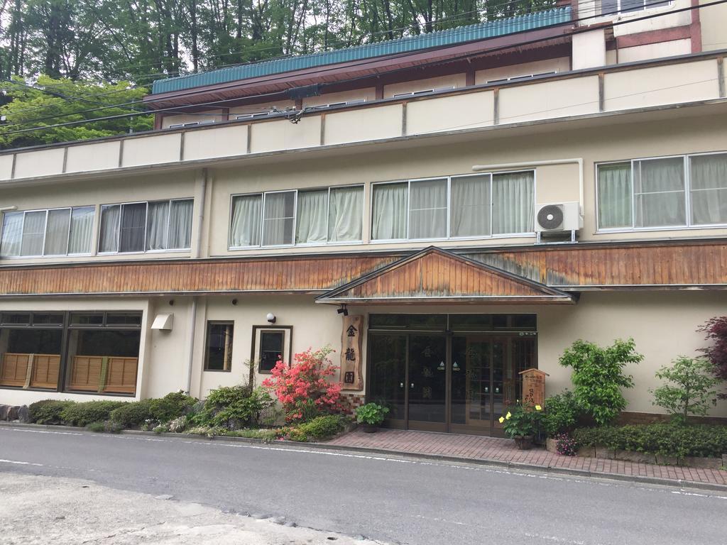 Kinryuen Hotel Numata  Exterior photo
